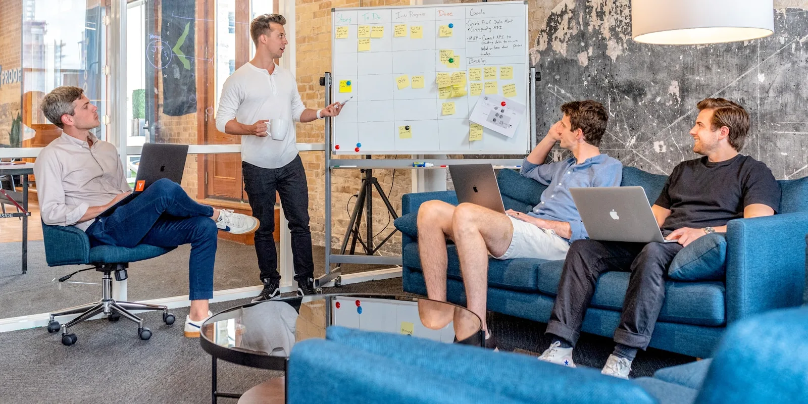 Marketing Analytics Dashboard mit Kampagnen Performance Kennzahlen